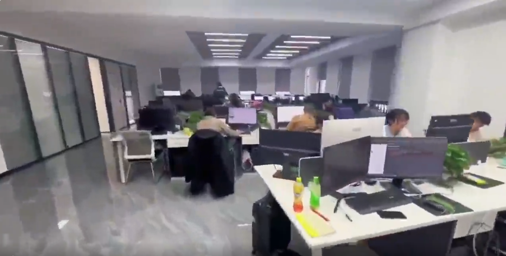 CFB9DBE885F5B4921E456B8921EBBB82